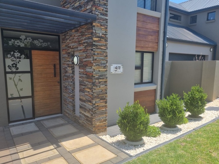 3 Bedroom Property for Sale in Melodie North West